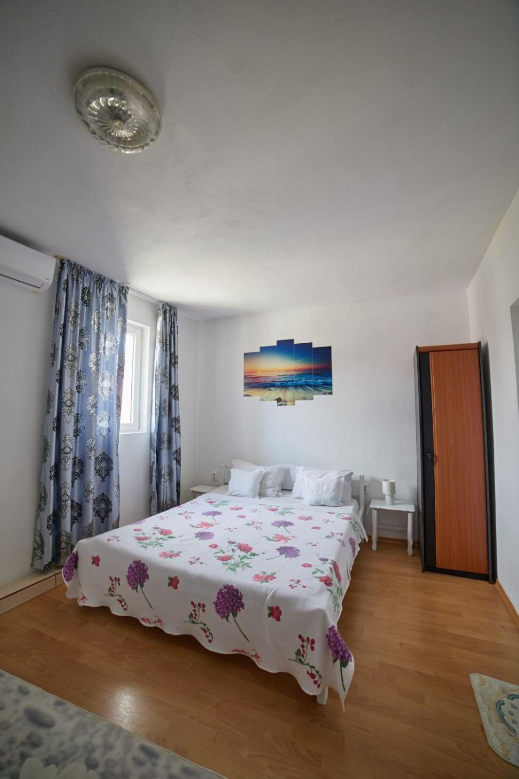 Vila Traian Si Teodora コスティネシュティ 部屋 写真